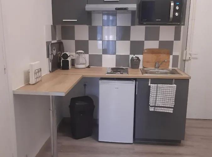 Apartament T2 Entierement Equipe, Proche Toutes Commodites